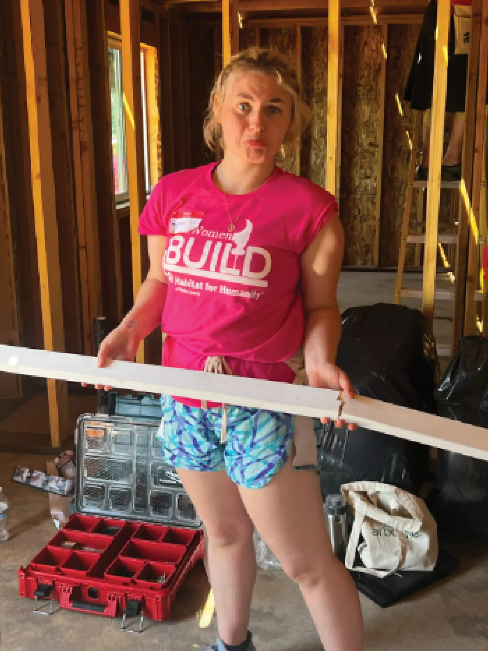 SM - Women's Build
